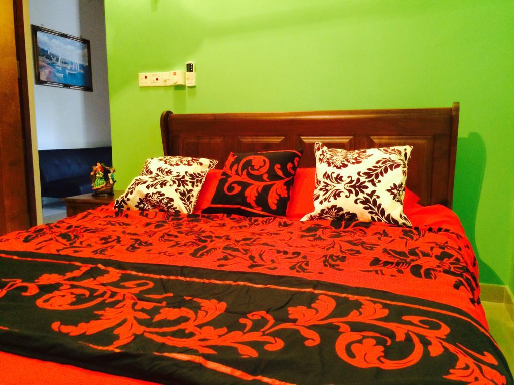 Northwood Residence - Marawila Buitenkant foto