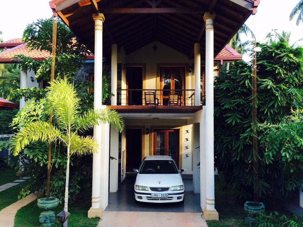 Northwood Residence - Marawila Buitenkant foto